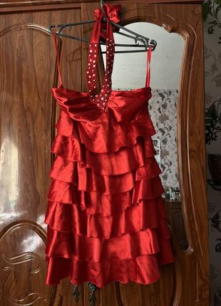 Червона сукня/сукня червона