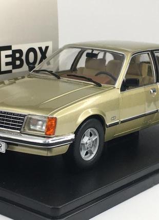 Opel senator a1 (1:24) - whitebox открываются двери