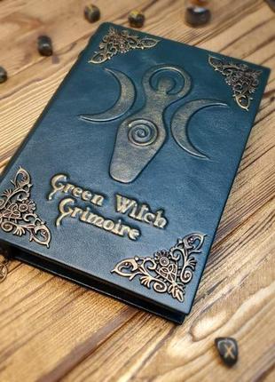 Witch grimoire | гримуар богиня троелуния| гримуар на заказ5 фото