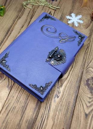 Шкіряний блокнот на замку | записная книга на замке | іменний блокнот для дівчини6 фото