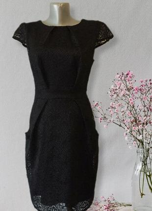 Красивое черное платье из кружева