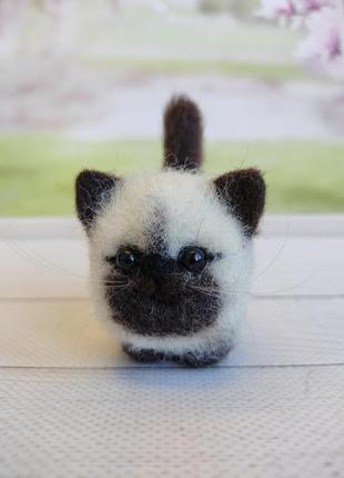 Іграшка сіамський котик. кіт сірий. фігурка кота, сувенір кошеня, котики, кошенята6 фото