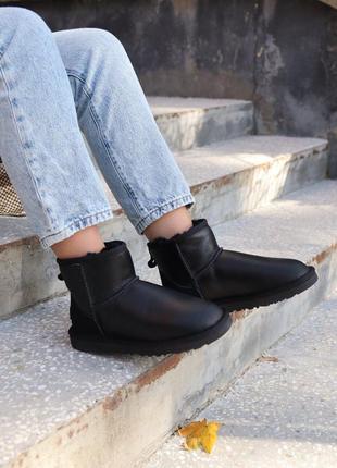 Женские ugg mini leather black