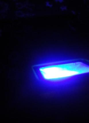 Фонарь прожектор 204-20led+4led (синий, красный), питание 3х186509 фото