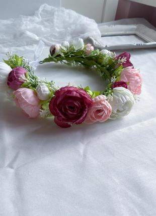 Венок из пиона малиново-персиковыми,кремовыми.венок из пиона малиново-персиковый, кремовыми.