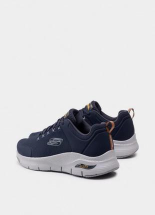 Купити кросівки skechers для міста