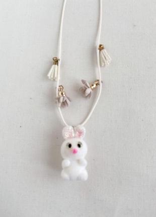 Подарок девочке набор зайчик.резинки,браслет,фигурка-бусинто заяц8 фото