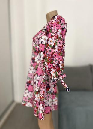 Яркое натуральное мини платье в цветочный принт No4774 фото