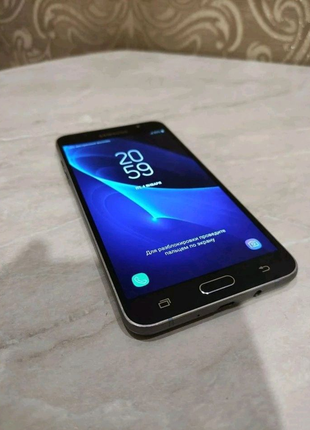 Samsung j7 2016