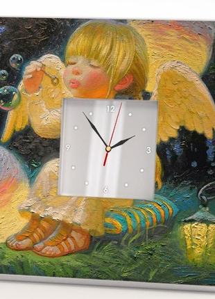 Уникальные интерьерные часы "ангелочек" (c03682)1 фото