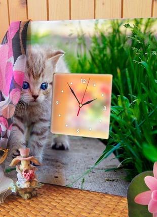 Настенные часы "котенок с голубыми глазами" (c03694)3 фото