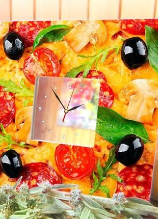 Интерьерные часы с декором пицца для кухни, кафе, ресторана (c03774)3 фото