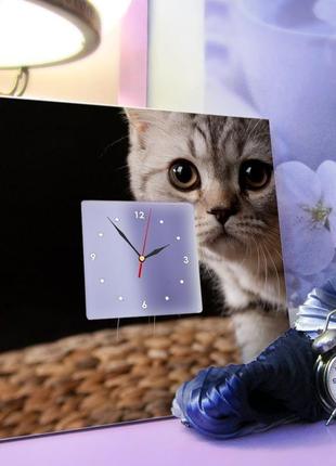 Інтер'єрний годинник "цікаве кошеня" (c03839)3 фото