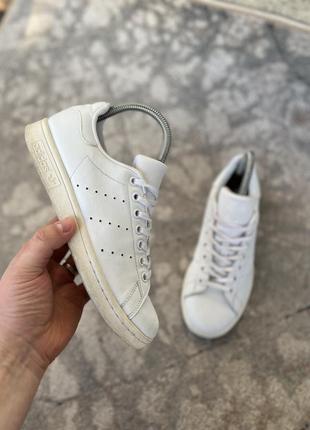 Кожаные кроссовки adidas stan smith