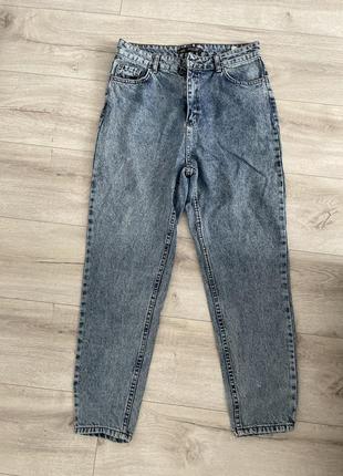 Джинси жіночі