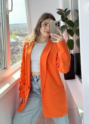 Подовжений помаранчевий піджак 1+1=3