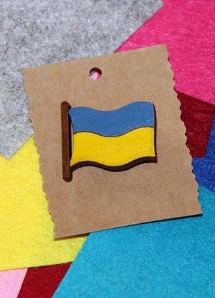 Значок украинский флаг1 фото