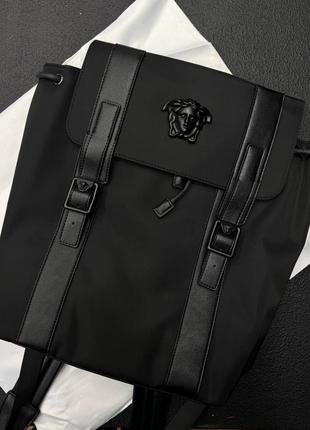 Рюкзак в стилі versace6 фото