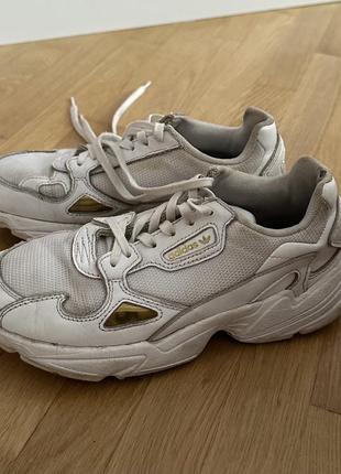 Кросівки adidas