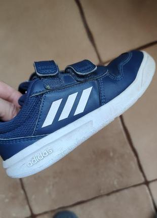 Кроссовки adidas 26р3 фото