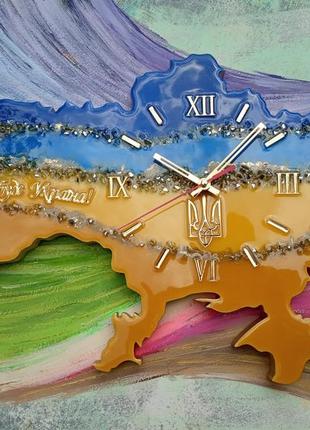 Годинник настінний з епоксидної смоли годинника ручної роботи1 фото