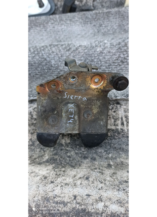 Замок кришки багажника форд сієрра/ford sierra