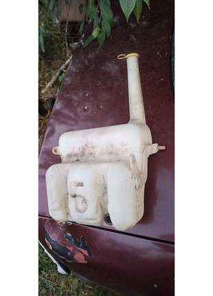 Бачок омивача форд сієрра/ford sierra 87-92р.в