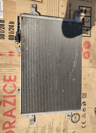 Радіатор кондиціонера mercedes a1695000754 w245 w169 b200 b180