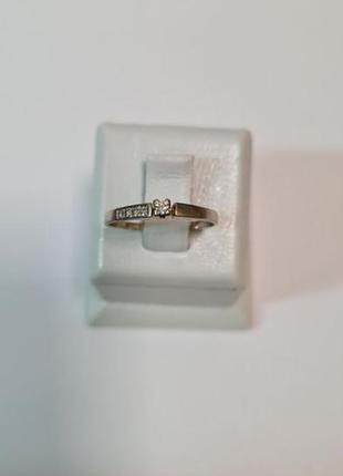 Кольцо из белого золота с бриллиантами 0,086 ct2 фото
