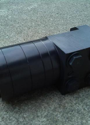 Механізм рульовий гідравлічний у245009-100