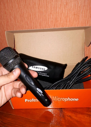 Professional microphone samsung. у використанні не був. мікрофон