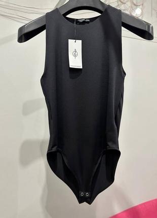 Боди stradivarius размер : l, xl цена : 700грн, возможен торг