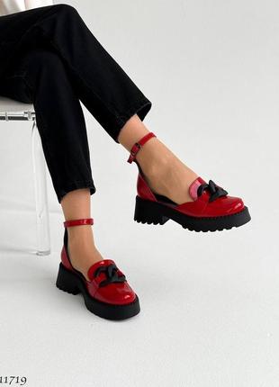 Туфли босоножки лоферы красные женские7 фото