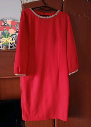 Плаття червоно кольору 50-52р.1 фото