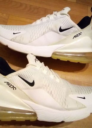 Кросівки nike air max 270 43р.упоряд.хор.оригінал