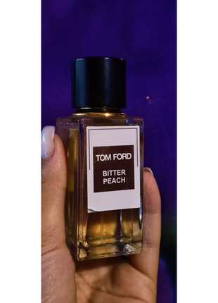 Продам тестер парфумів tom ford bitter peach🍑3 фото