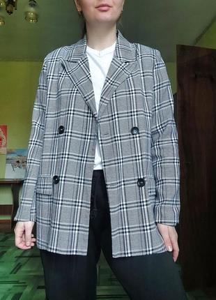 Женский пиджак жакет в клетку5 фото