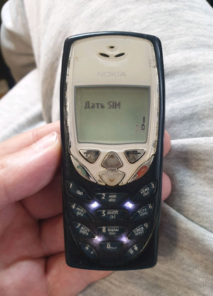 Nokia 8310 ретро раритет винтаж антиквариат в коллекцию