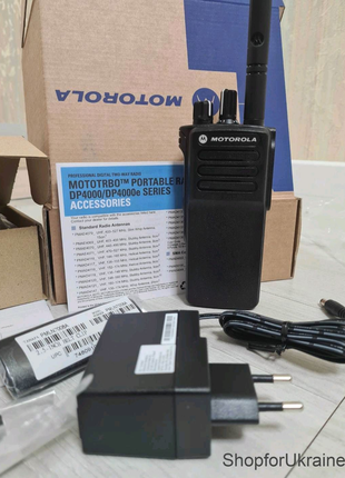 Портативна радіостанція motorola dp4400е (vhf)6 фото