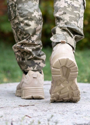 Тактичні кросівки magnum койот військове взуття3 фото