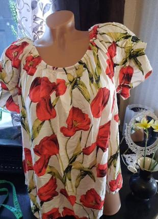 Laura torelli красива штапельная блуза в принт тюльпаны1 фото