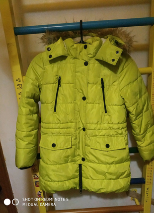 Зимова куртка на дівчинку 134 р