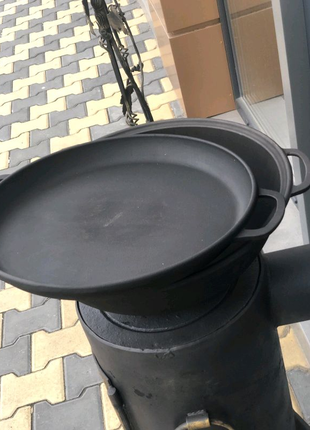 Чугунный казан узбекский на 12л с крышкой сковородой1 фото