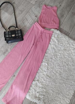 Трендовый розовый костюм в рубчик от zara в идеальном состоянии размер xs/s небольшая м