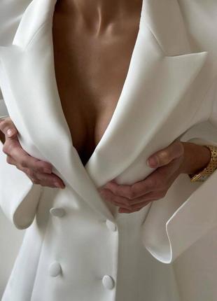 Платье-пиджак застежка пуговицы подкладка подплечника8 фото
