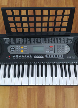 61-клавишный электронный синтезатор skb-617