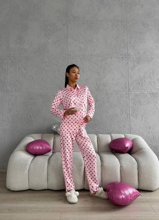 Жіноча піжама з тканини турецький шовк ніжний рожевий костюм у піжамному стилі принт серця для сну та відпочинку