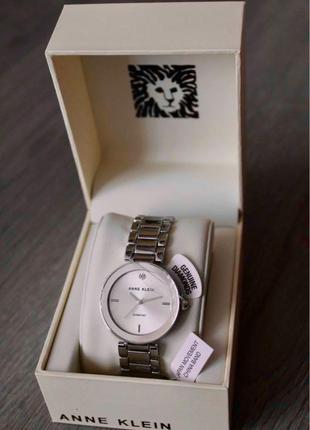 Годинник anne klein