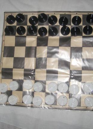 Сувенірні шашки - шахи.4 фото
