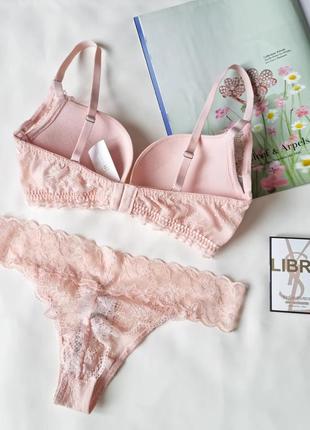 Нежный комплект белья intimissimi бюстгальтер elettra